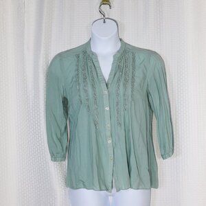 Spense Size L 3/4 sleeve green ruffle front V-neck button front blouse